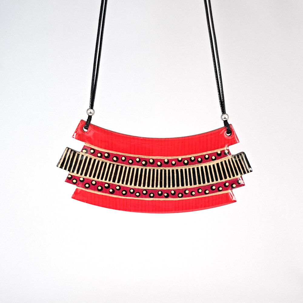 ogrlica-cik-cak-rd-crna