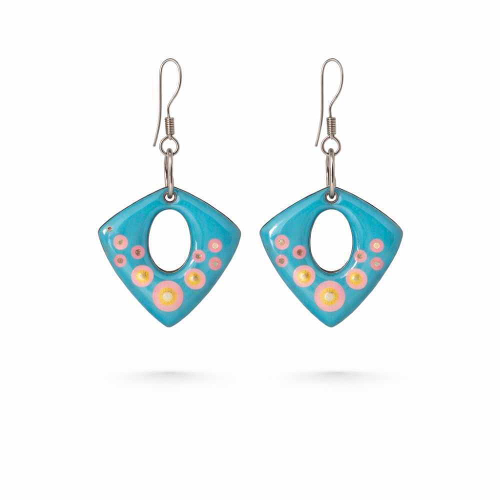 wood-hanging-smokers-Amulet-3