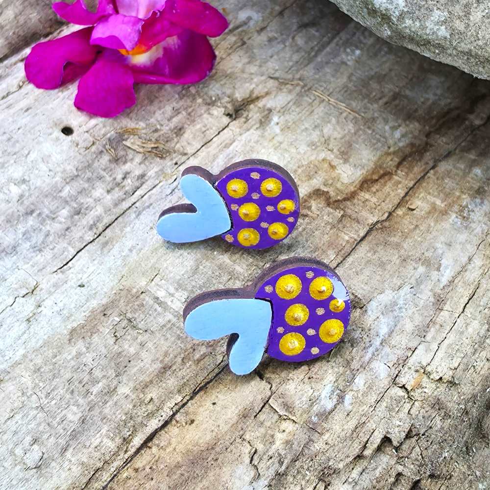 wooden-heart-earrings