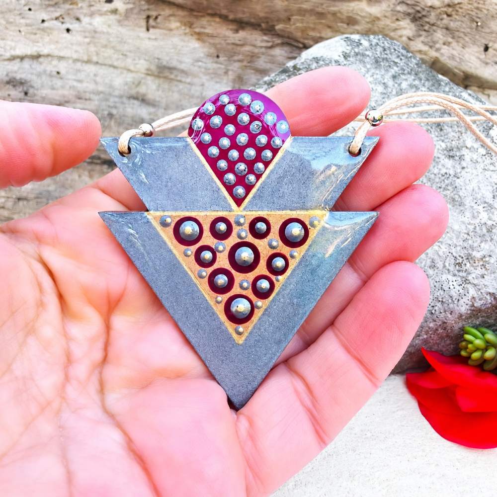 wooden-pyramid-necklace