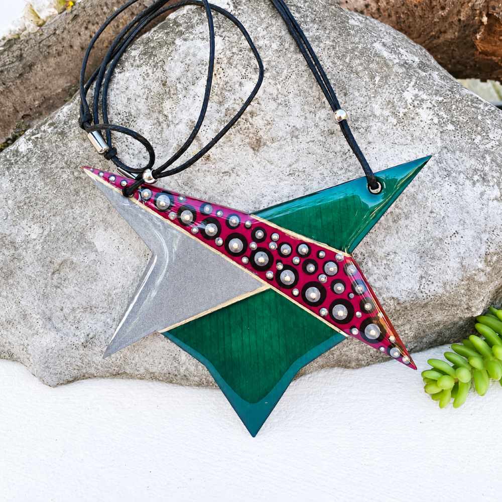 unique-star-necklace