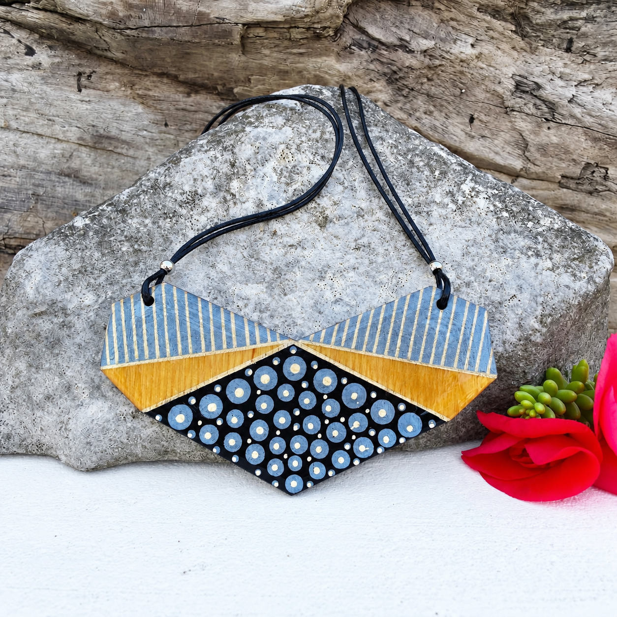 wooden-necklace-open-heart